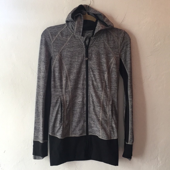 lululemon athletica Jackets & Blazers - Lululemon daily practice jacket 6